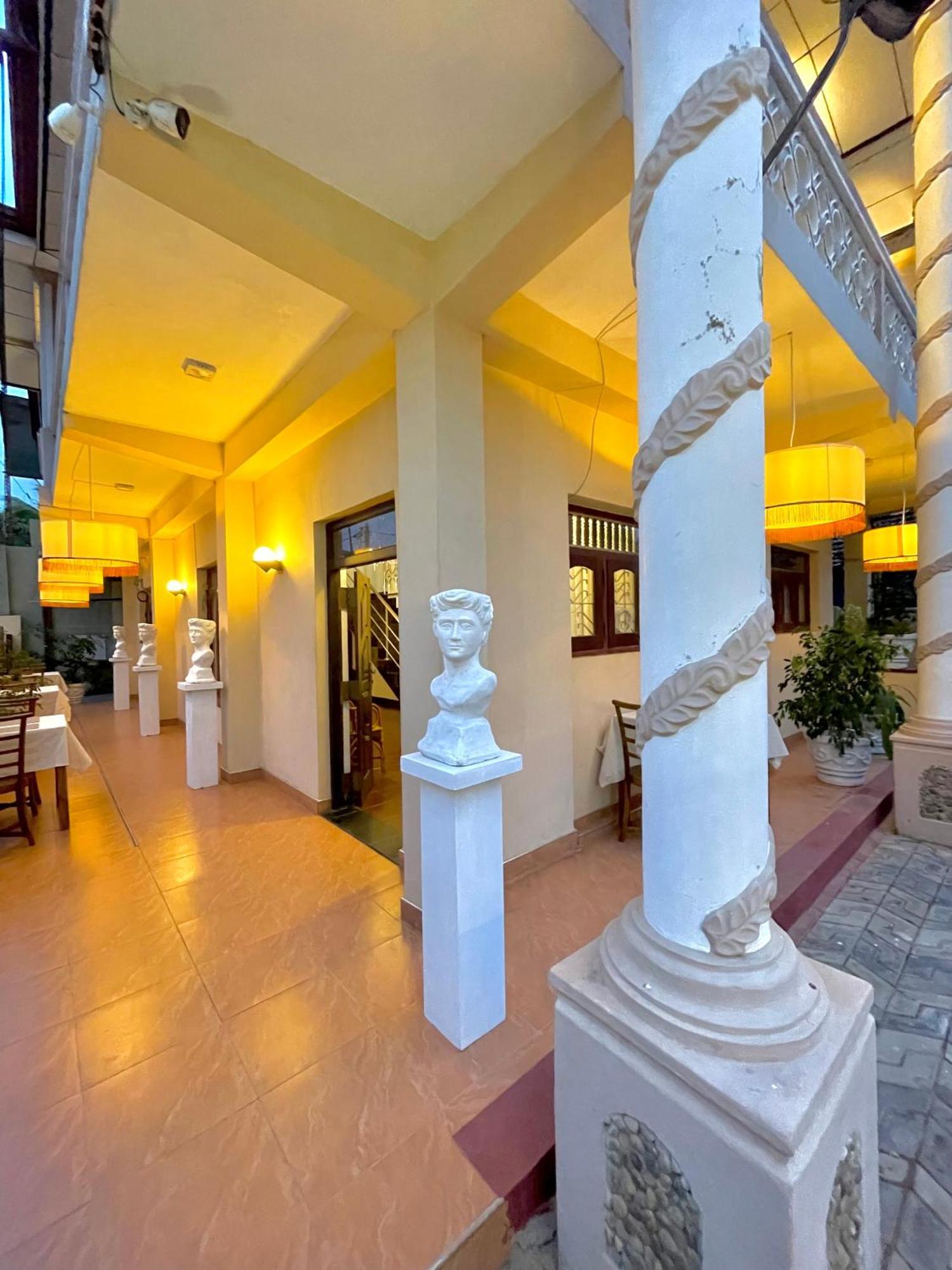 Rivinson Hotel Negombo Exterior photo